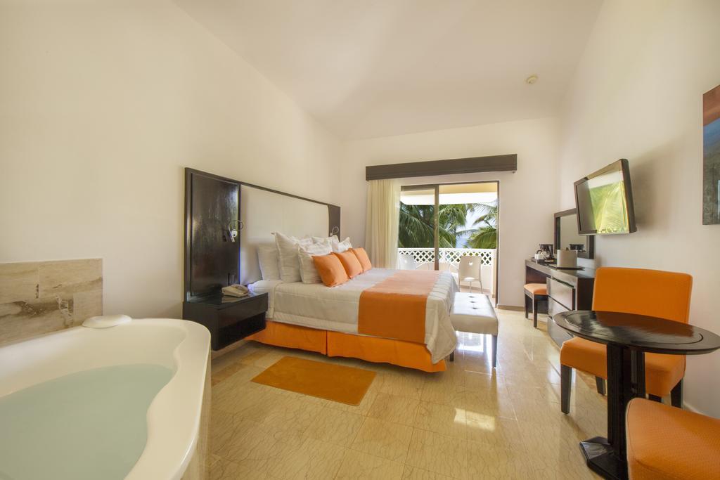 Viva Dominicus Palace By Wyndham, A Trademark All Inclusive Bayahibe Esterno foto